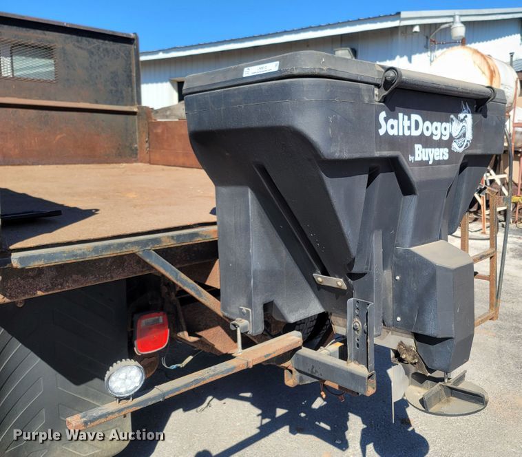 image for item LN9612 Salt Dogg TGS07  spreader