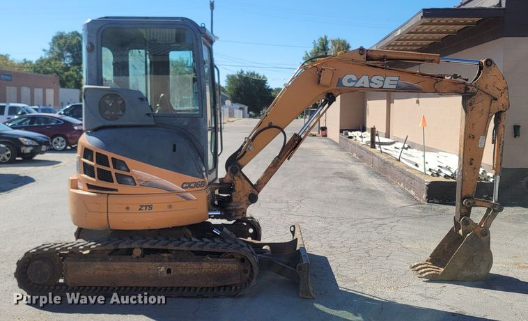 image for item LN9614 2005 Case CX36B  mini excavator