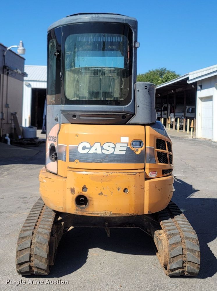 image for item LN9614 2005 Case CX36B  mini excavator