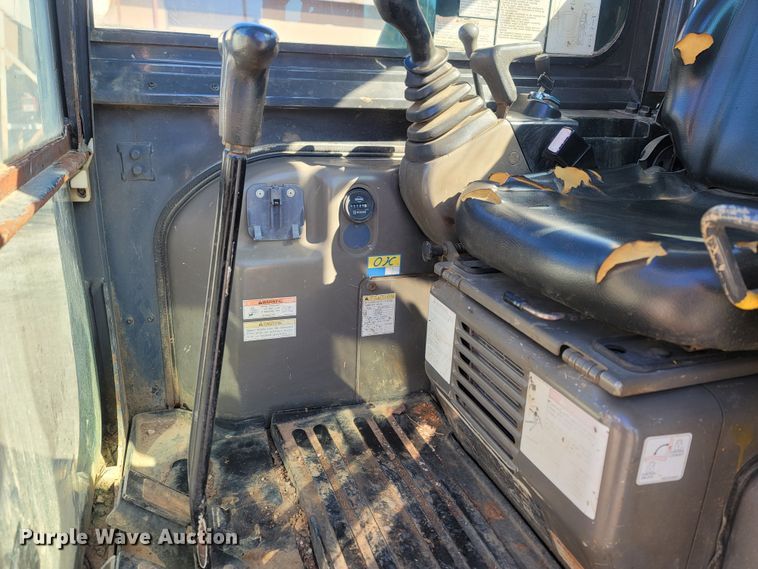 image for item LN9614 2005 Case CX36B  mini excavator