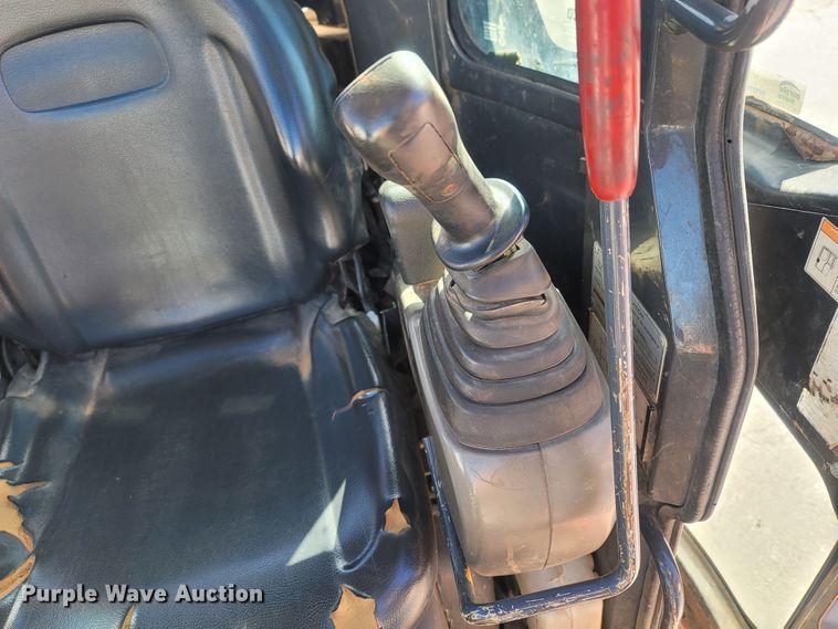 image for item LN9614 2005 Case CX36B  mini excavator