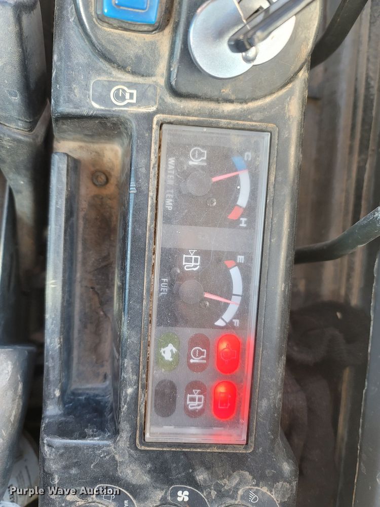 image for item LN9614 2005 Case CX36B  mini excavator