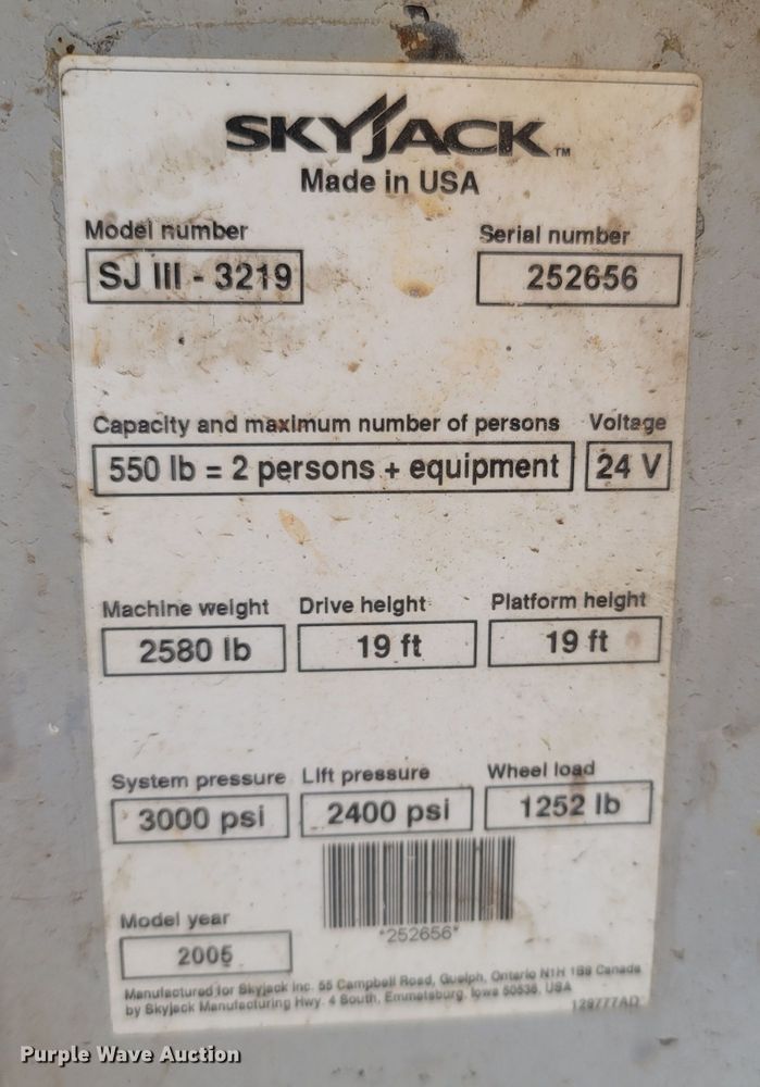 image for item LN9615 2005 Sky Jack SJIII 3219  scissor lift