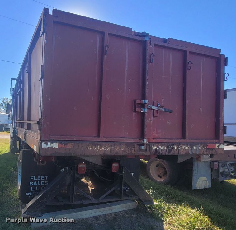 image for item LN9618 1994 Chevrolet Kodiak  scissor lift dump truck