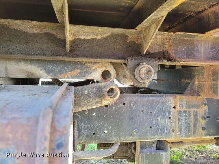 image for item LN9618 1994 Chevrolet Kodiak  scissor lift dump truck