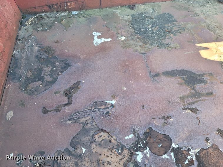 image for item LN9618 1994 Chevrolet Kodiak  scissor lift dump truck