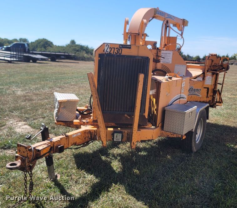 image for item LN9621 2006 Bandit 250  wood chipper