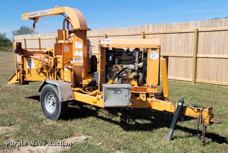 image for item LN9621 2006 Bandit 250  wood chipper