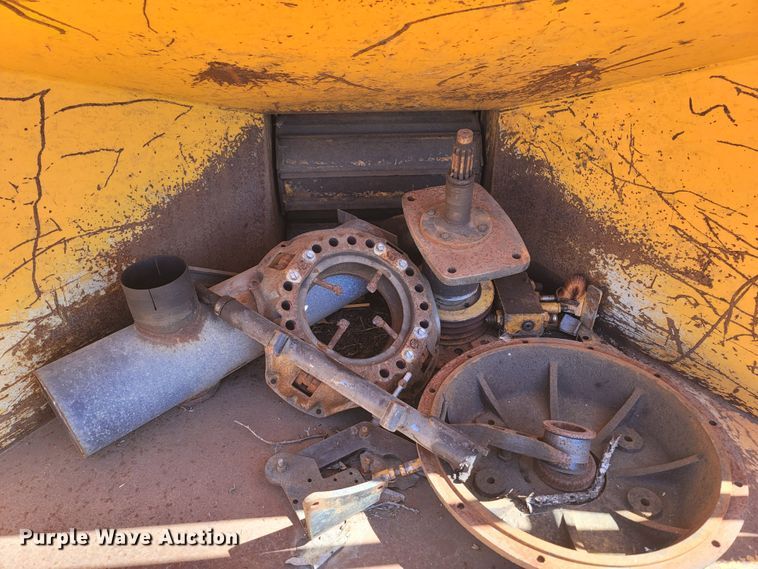 image for item LN9621 2006 Bandit 250  wood chipper