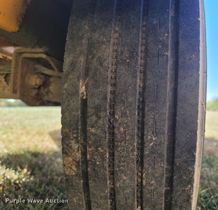 image for item LN9621 2006 Bandit 250  wood chipper