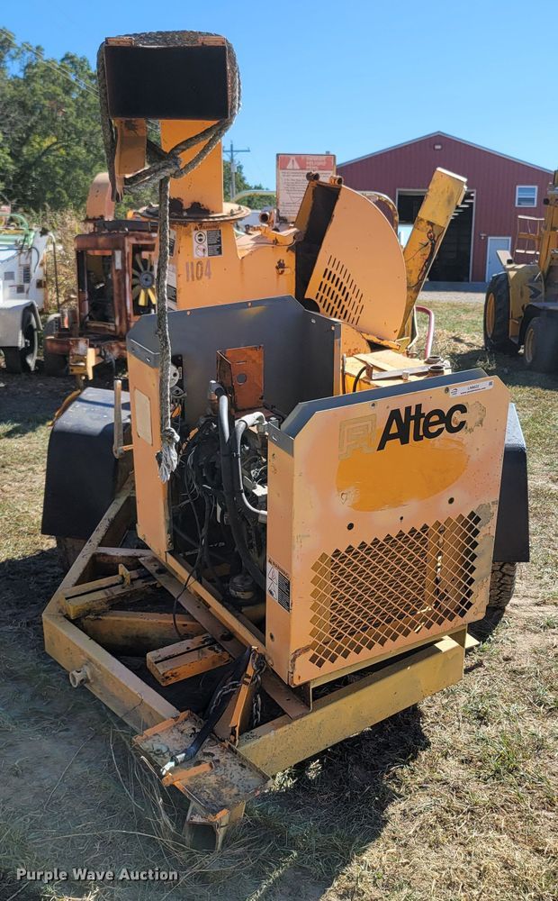 image for item LN9622 Altec Hyroller 1200G  wood chipper