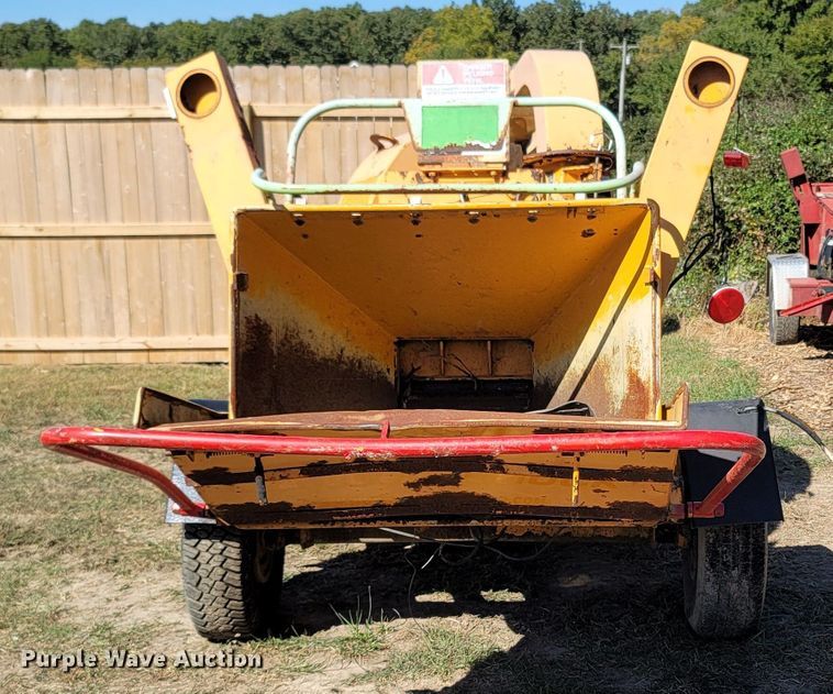 image for item LN9622 Altec Hyroller 1200G  wood chipper