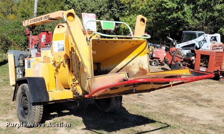 image for item LN9622 Altec Hyroller 1200G  wood chipper