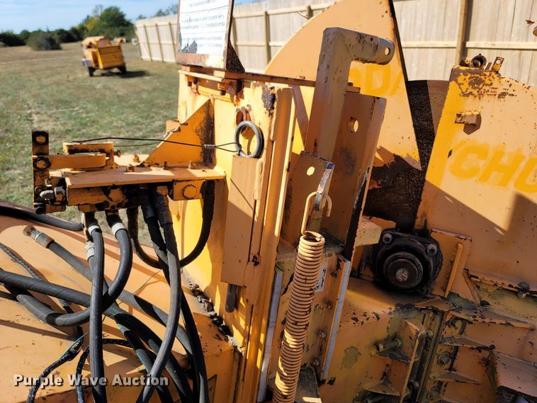 image for item LN9622 Altec Hyroller 1200G  wood chipper