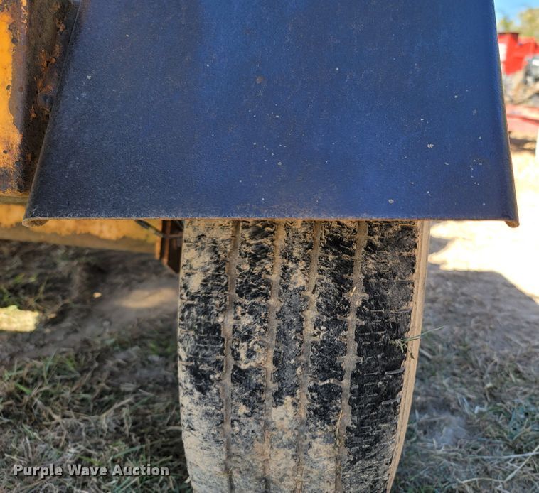 image for item LN9622 Altec Hyroller 1200G  wood chipper