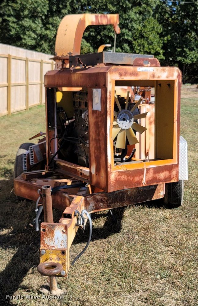 image for item LN9623 Altec  wood chipper