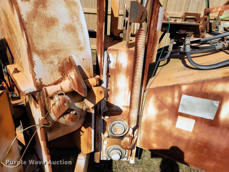 image for item LN9623 Altec  wood chipper