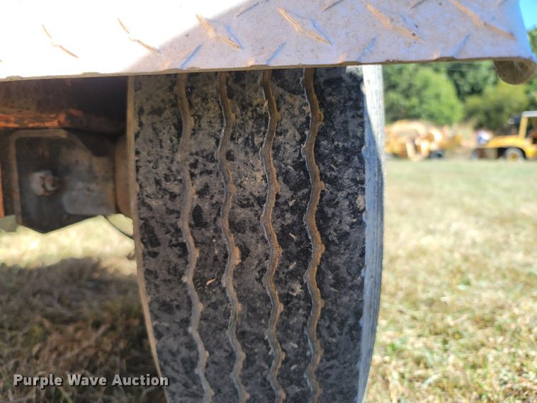 image for item LN9623 Altec  wood chipper