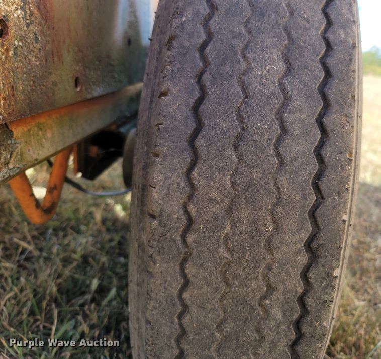 image for item LN9623 Altec  wood chipper