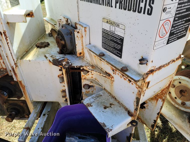 image for item LN9624 Altec DC1217HP  wood chipper