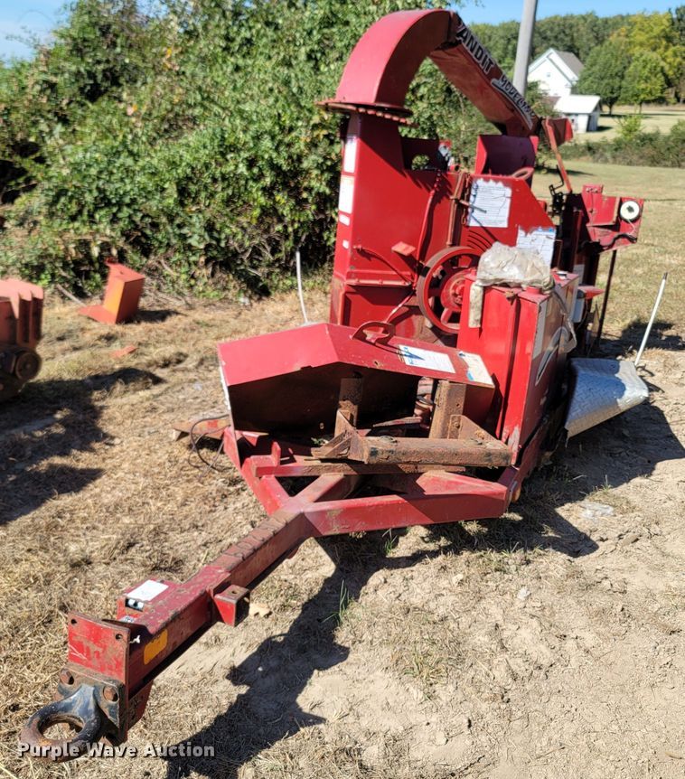 image for item LN9629 2004 Bandit 150  wood chipper