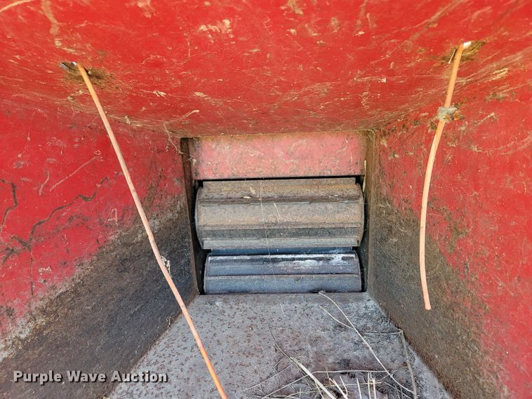 image for item LN9629 2004 Bandit 150  wood chipper