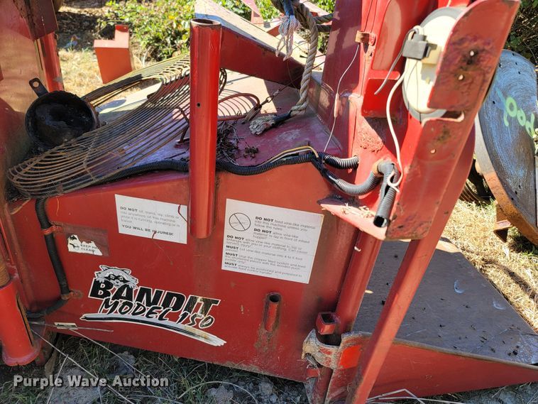 image for item LN9629 2004 Bandit 150  wood chipper