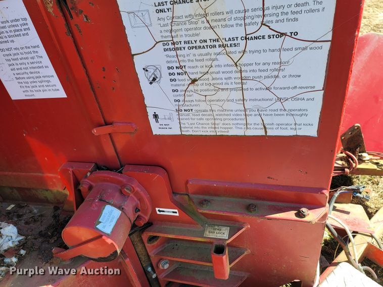 image for item LN9629 2004 Bandit 150  wood chipper