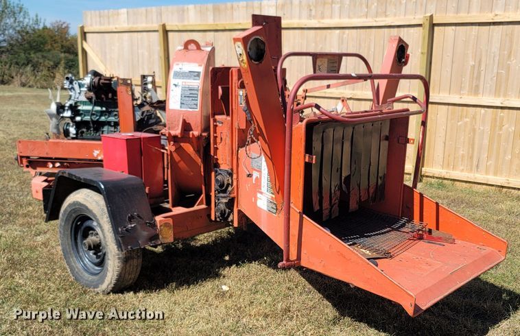 image for item LN9632 Altec DC1217  wood chipper