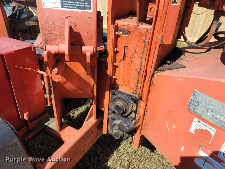 image for item LN9632 Altec DC1217  wood chipper