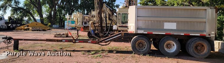 image for item LO9055 1995 Cornhusker 800R  end dump pup trailer