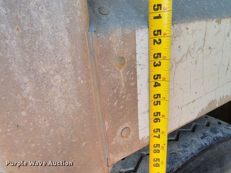 image for item LO9055 1995 Cornhusker 800R  end dump pup trailer