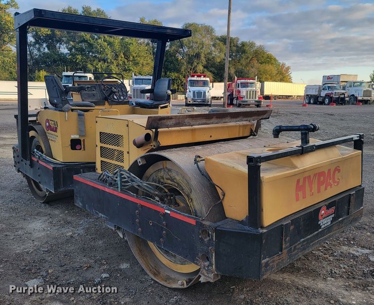 image for item LO9096 Hypac C778A  double drum vibratory roller