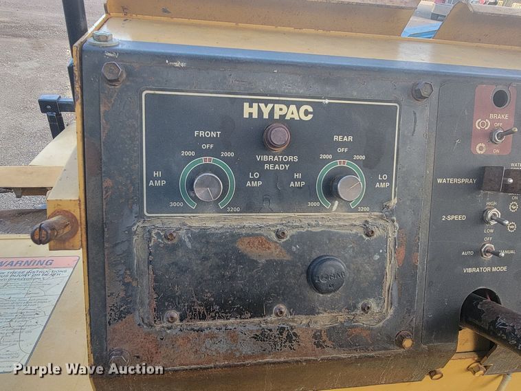 image for item LO9096 Hypac C778A  double drum vibratory roller