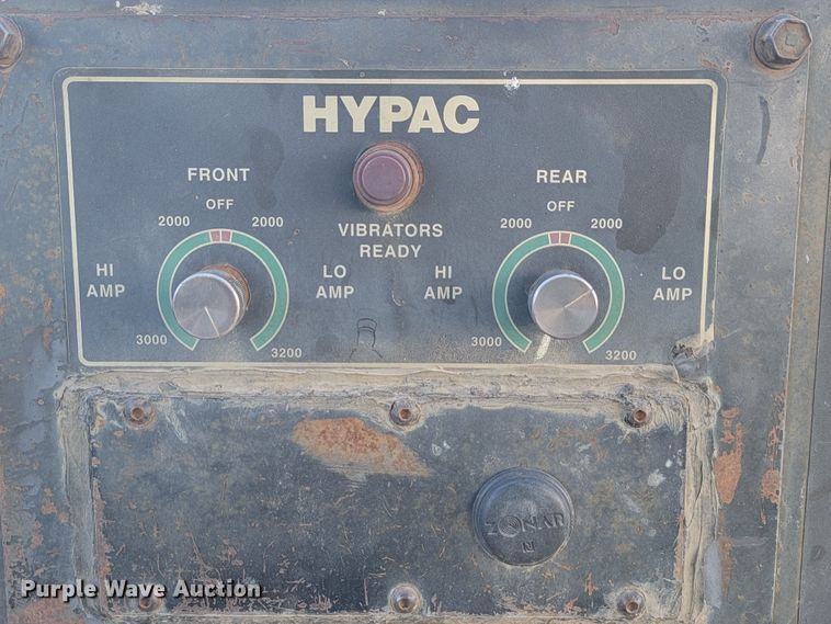 image for item LO9096 Hypac C778A  double drum vibratory roller