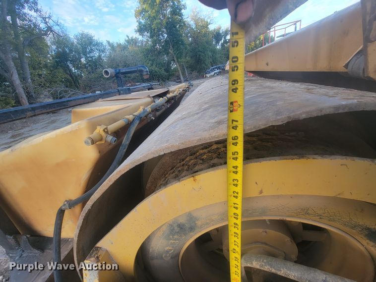 image for item LO9096 Hypac C778A  double drum vibratory roller