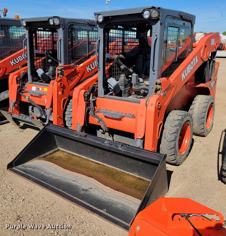 Kubota SSV75 skid steer loader in Sioux Falls, SD Item LO9108 sold