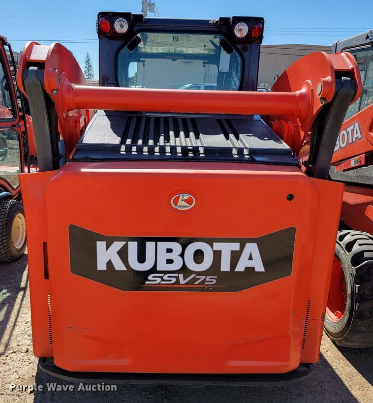 image for item LO9108 Kubota SSV75  skid steer loader