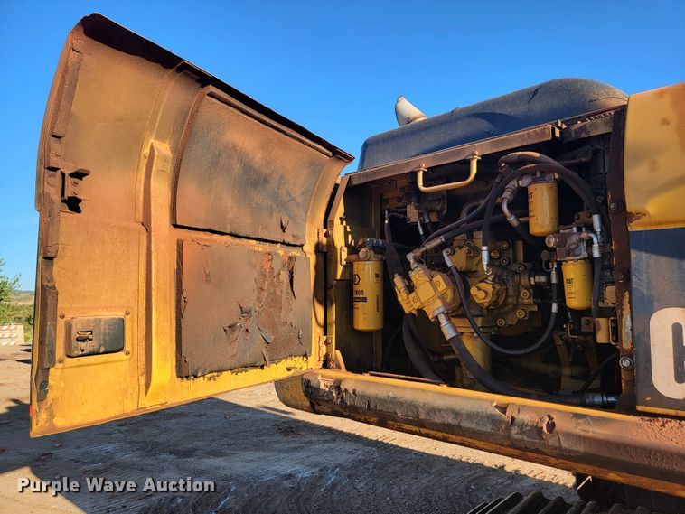 image for item LO9110 2006 Caterpillar 330DL  excavator