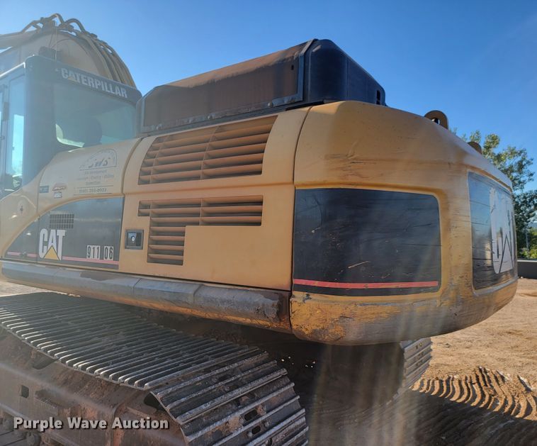 image for item LO9110 2006 Caterpillar 330DL  excavator