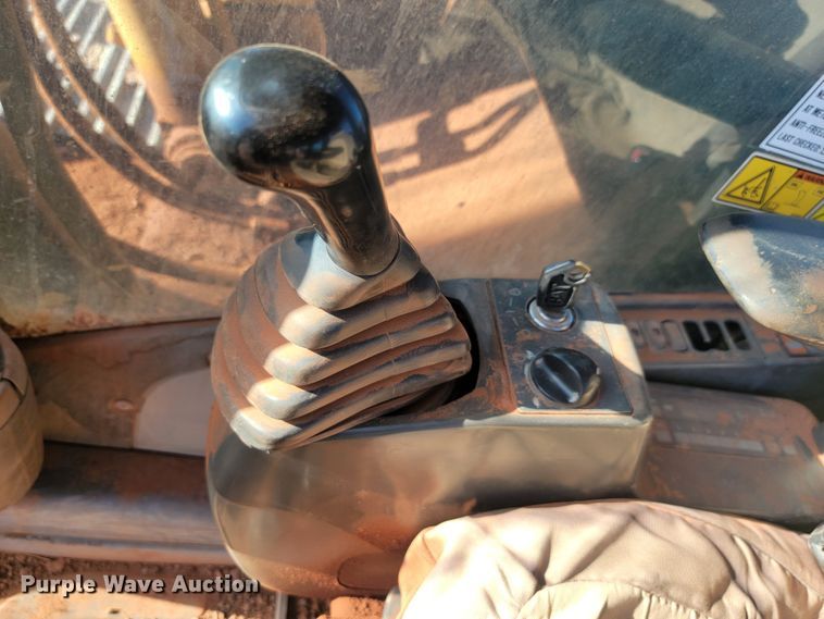 image for item LO9110 2006 Caterpillar 330DL  excavator