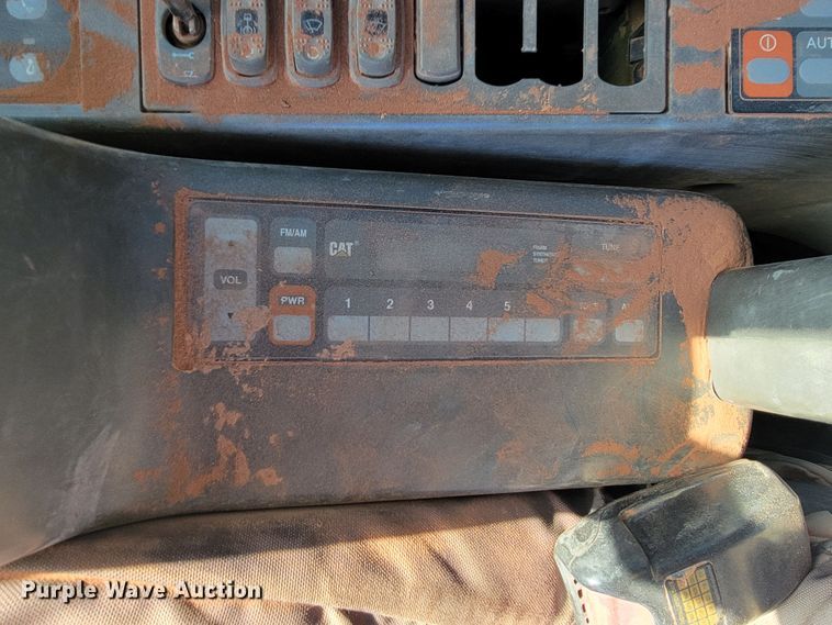 image for item LO9110 2006 Caterpillar 330DL  excavator