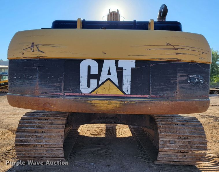 image for item LO9111 2002 Caterpillar 330CL  excavator