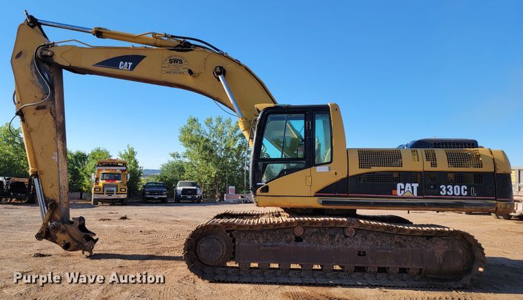 image for item LO9111 2002 Caterpillar 330CL  excavator