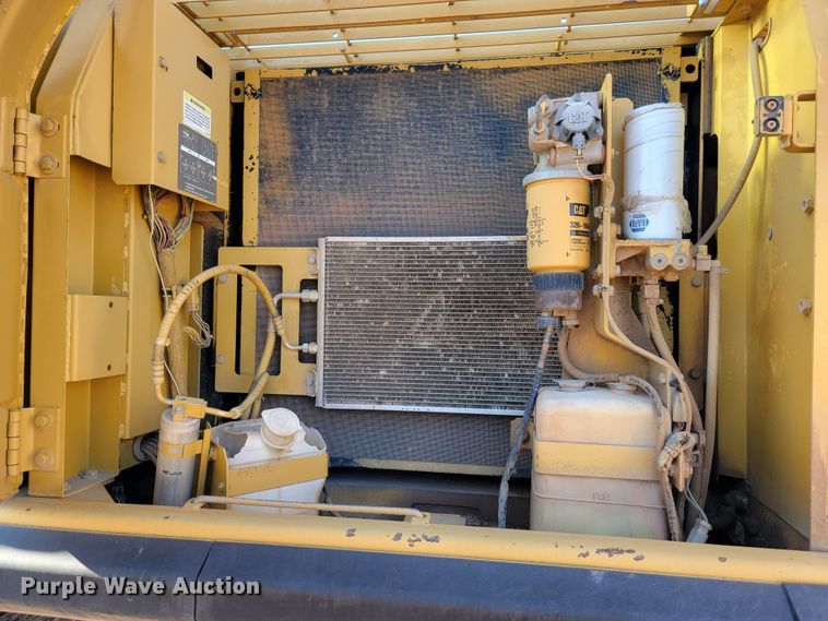 image for item LO9111 2002 Caterpillar 330CL  excavator