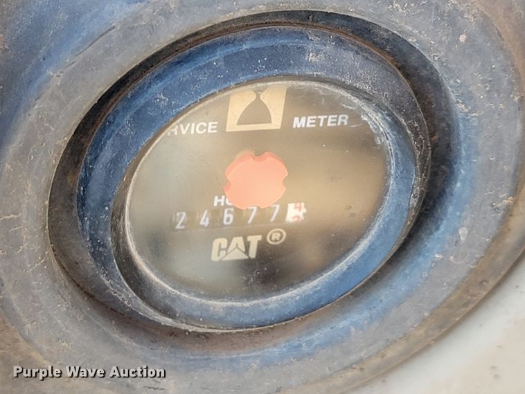 image for item LO9111 2002 Caterpillar 330CL  excavator