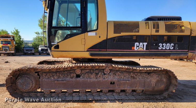 image for item LO9111 2002 Caterpillar 330CL  excavator