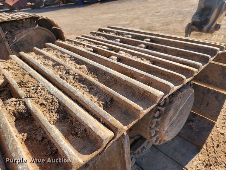 image for item LO9111 2002 Caterpillar 330CL  excavator