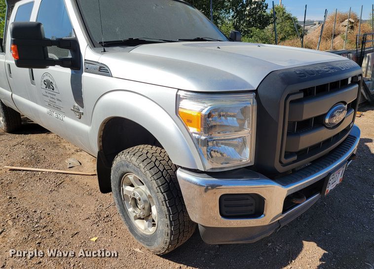 image for item LO9118 2013 Ford F350 Super Duty  Crew Cab pickup truck