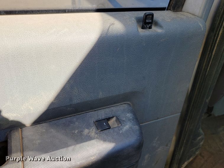 image for item LO9118 2013 Ford F350 Super Duty  Crew Cab pickup truck